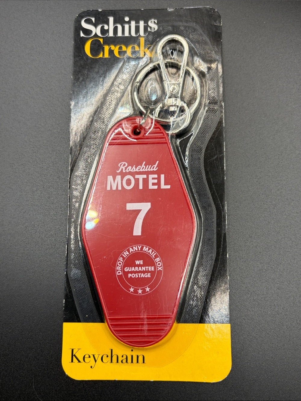 Rosebud Red Motel 7 Keychain with Ring